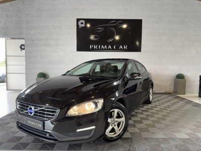 Véhicule VOLVO D4 181CH START&STOP MOMENTUM BUSINESS GEARTRONIC