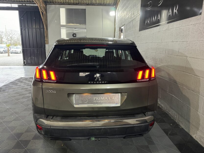 Voiture PEUGEOT 3008