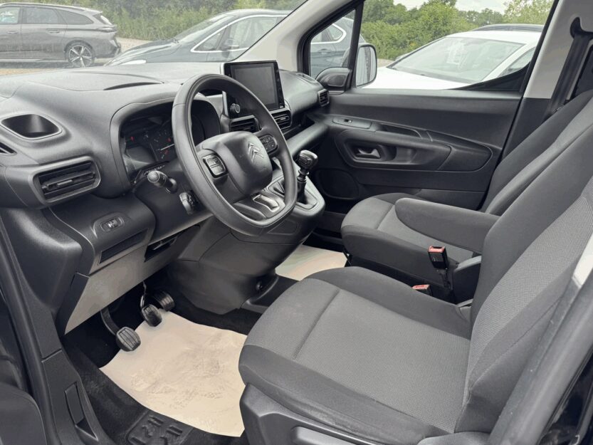 Voiture CITROEN BERLINGO VAN