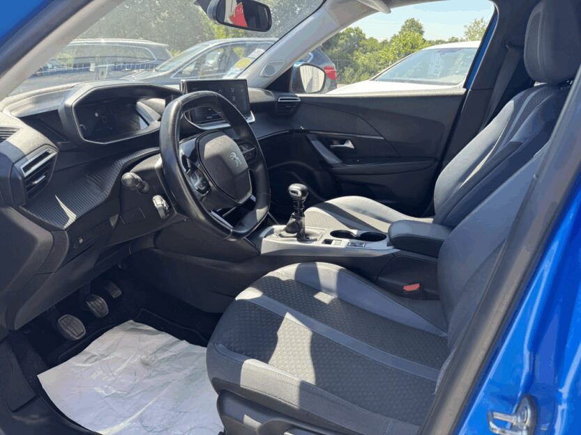 Voiture PEUGEOT 2008