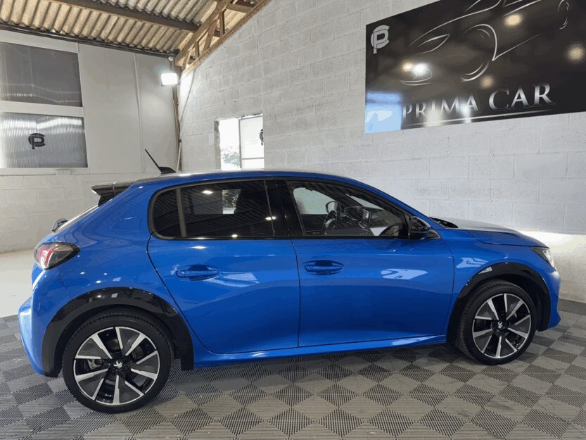 Voiture PEUGEOT 208