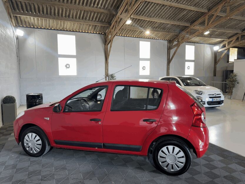 Voiture DACIA SANDERO