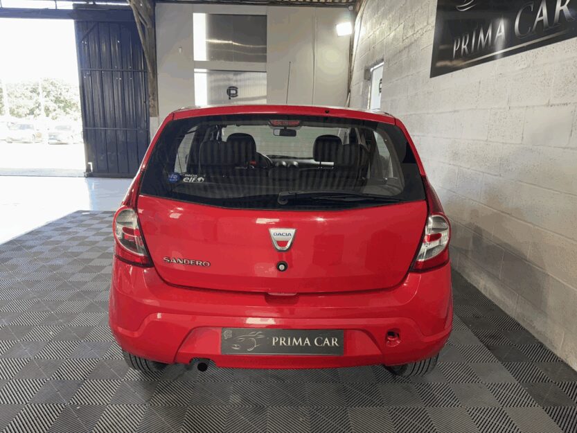 Voiture DACIA SANDERO