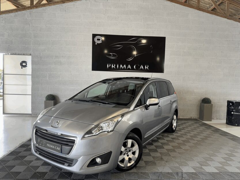 Voiture PEUGEOT 5008