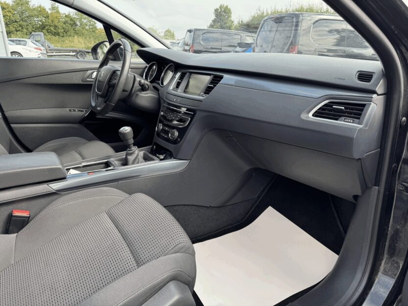 Voiture PEUGEOT 508 SW