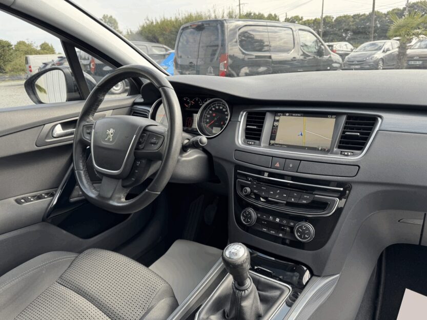Voiture PEUGEOT 508 SW