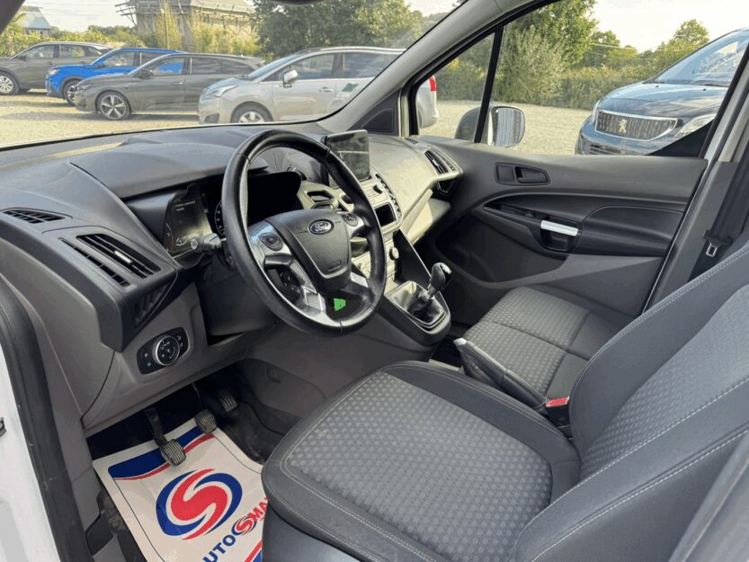 Voiture FORD TRANSIT CONNECT