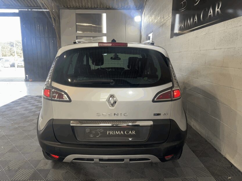 Voiture RENAULT SCENIC III XMOD