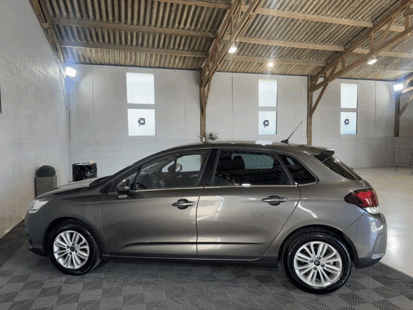 Voiture CITROEN C4