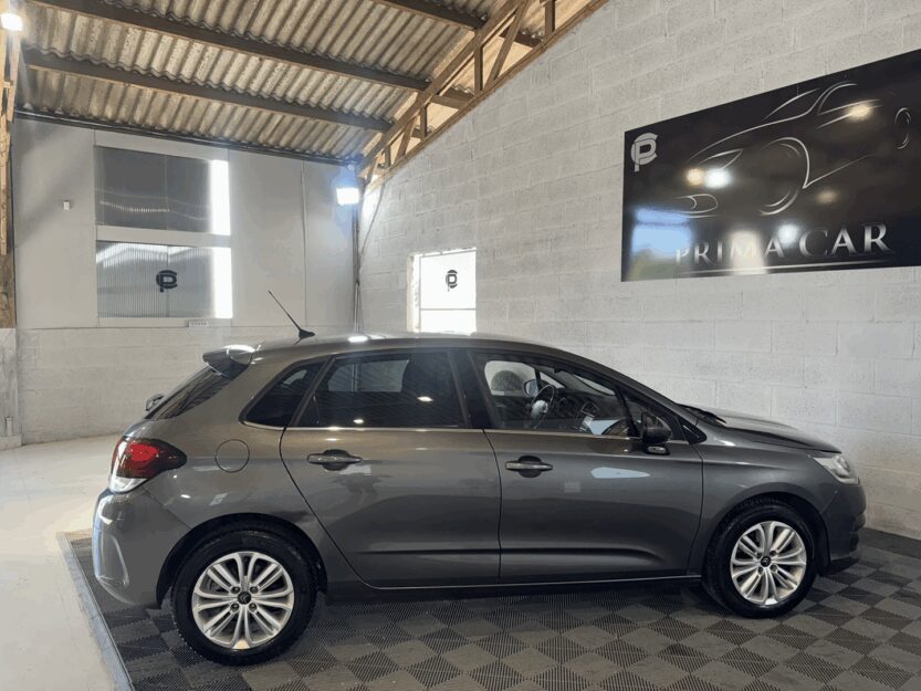 Voiture CITROEN C4