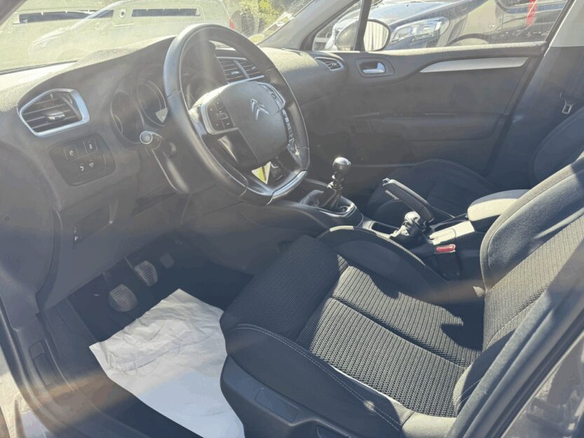 Voiture CITROEN C4