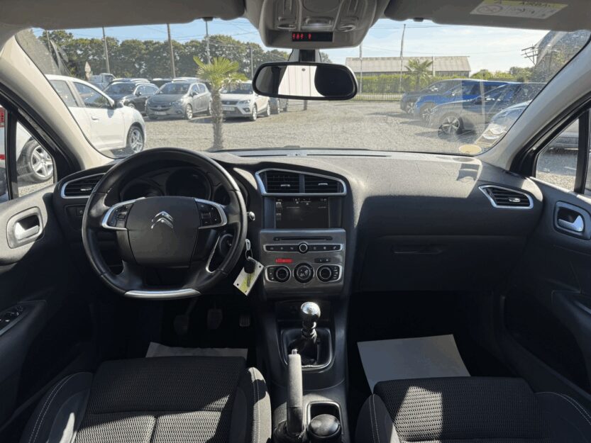 Voiture CITROEN C4