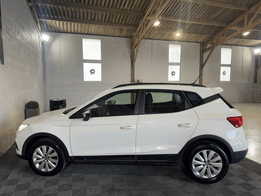 Voiture SEAT ARONA