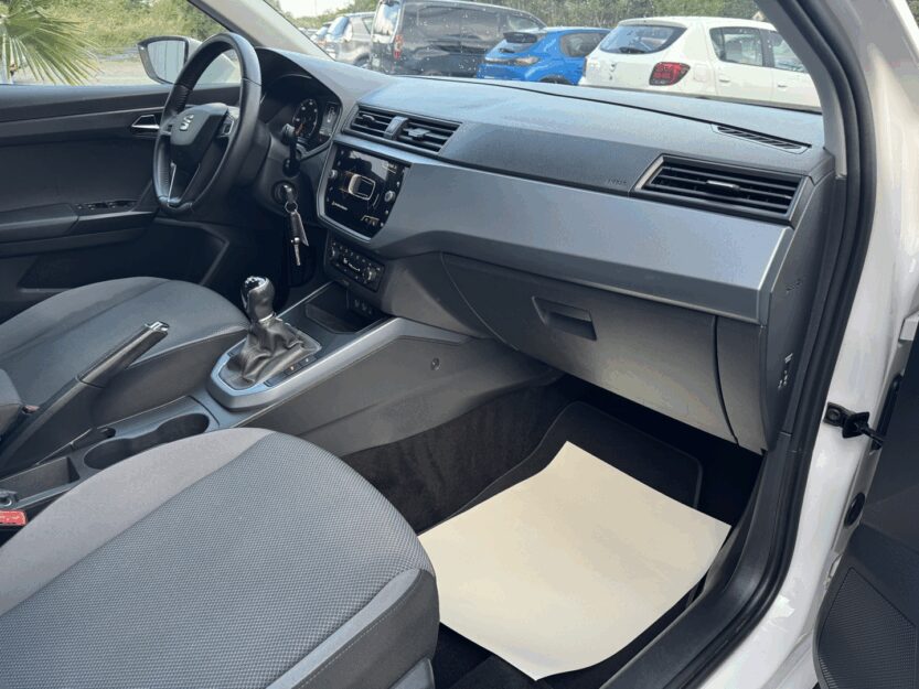 Voiture SEAT ARONA