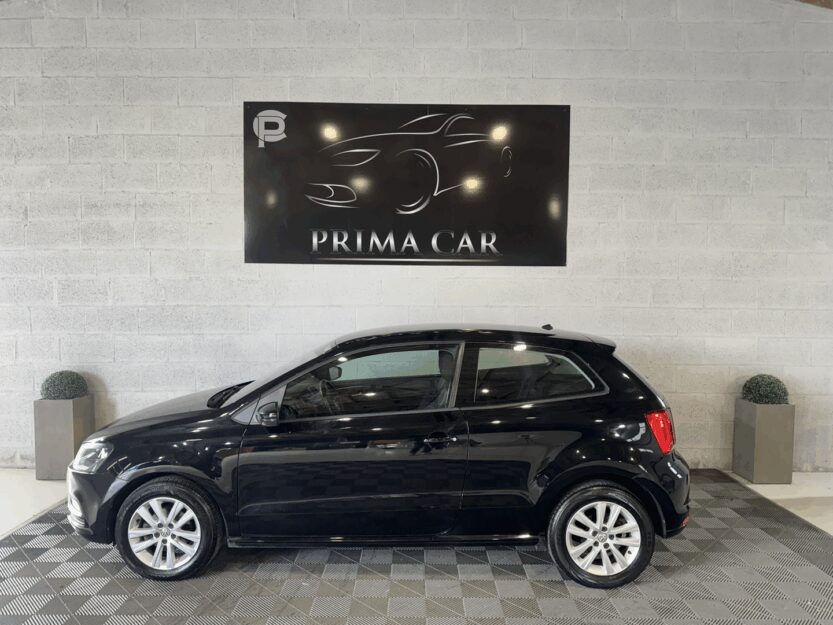 Voiture VOLKSWAGEN POLO