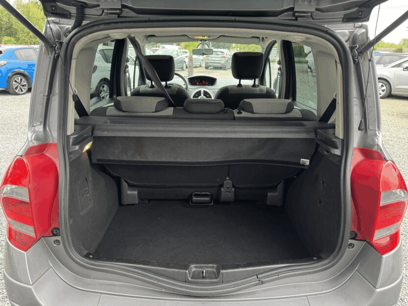 Voiture RENAULT GRAND MODUS