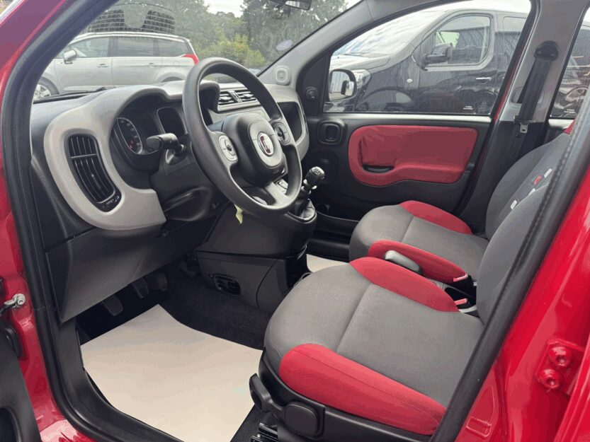 Voiture FIAT PANDA