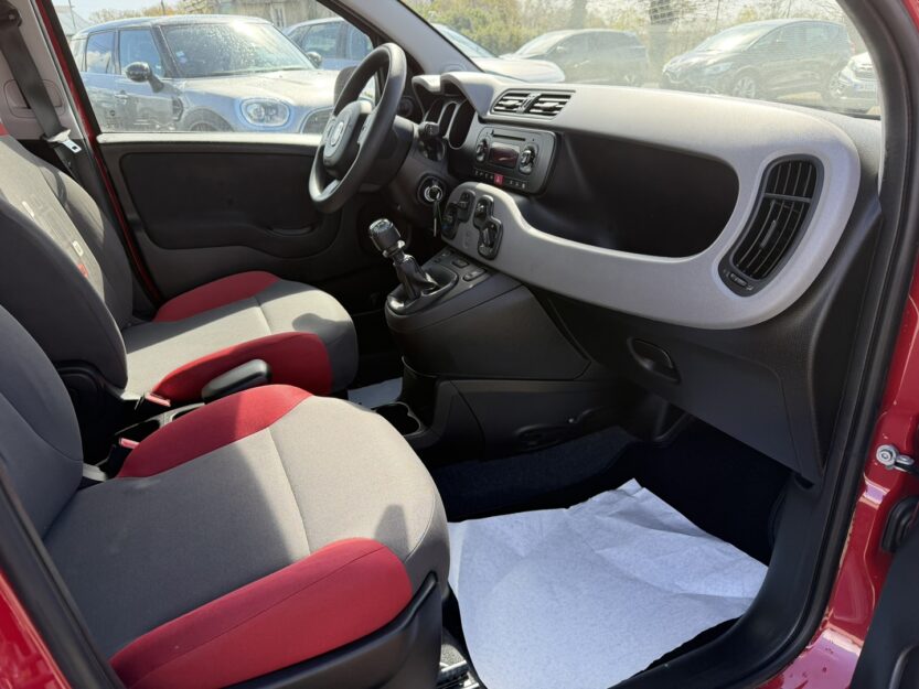 Voiture FIAT PANDA