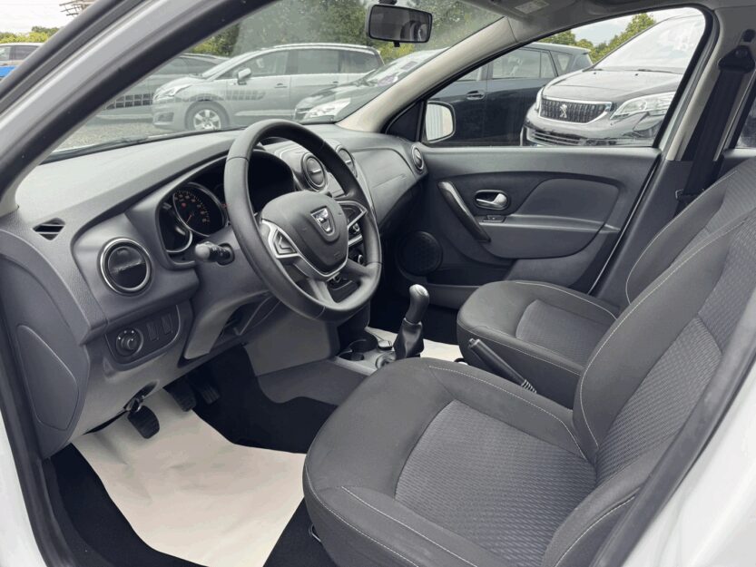 Voiture DACIA SANDERO