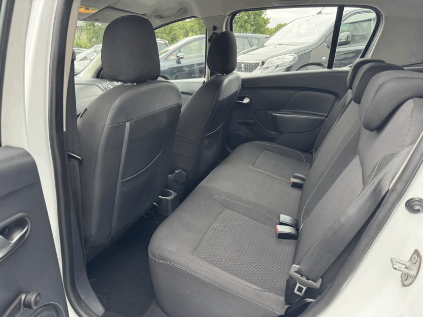Voiture DACIA SANDERO