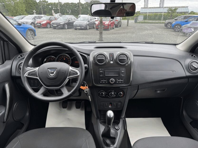Voiture DACIA SANDERO