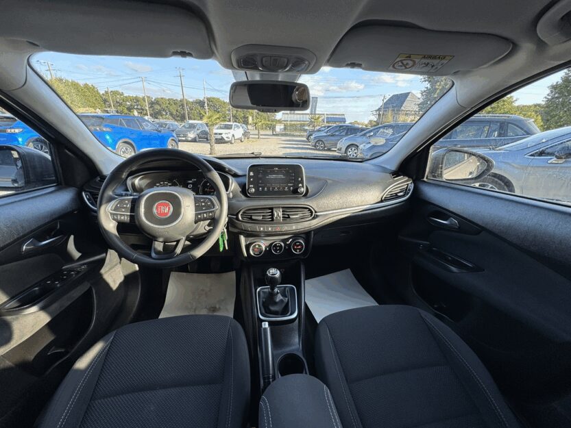 Voiture FIAT TIPO SW
