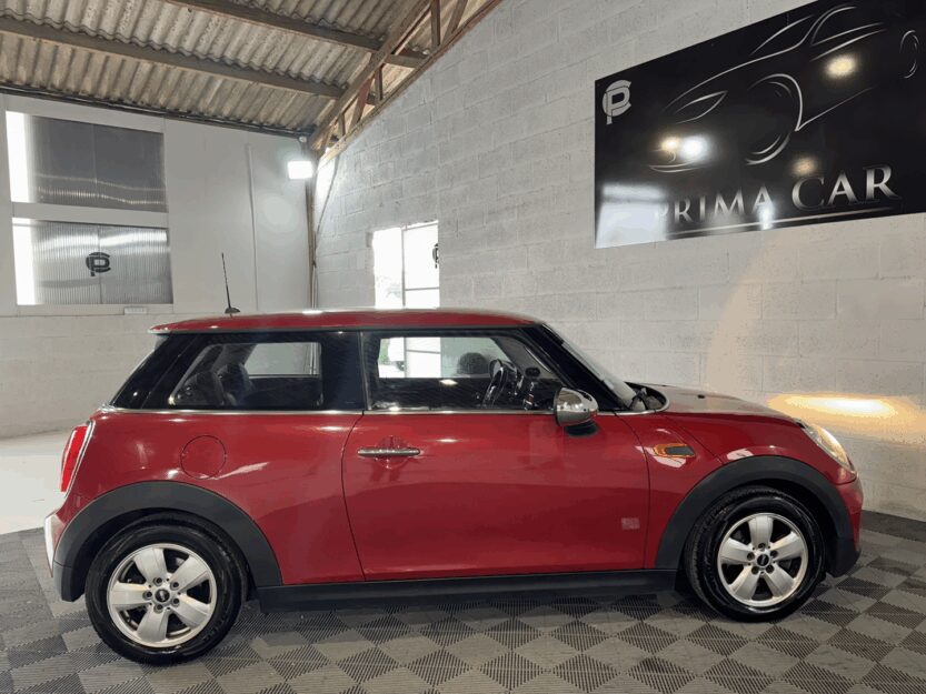 Voiture MINI MINI