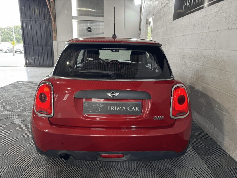Voiture MINI MINI