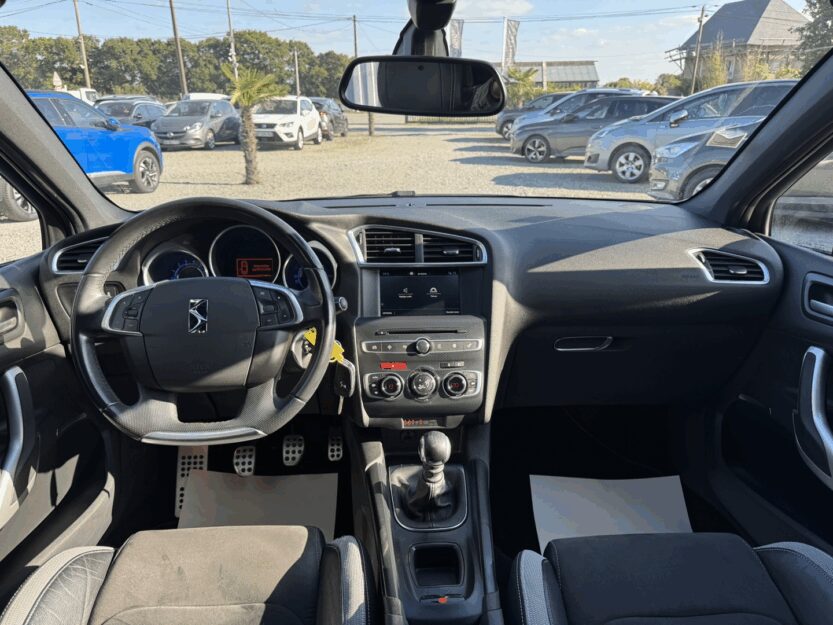 Voiture DS DS 4