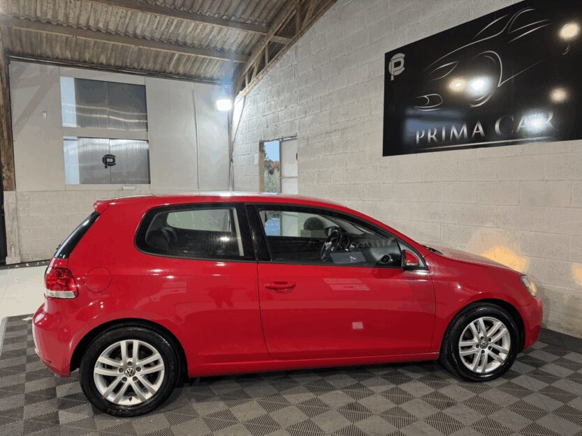Voiture VOLKSWAGEN GOLF VI
