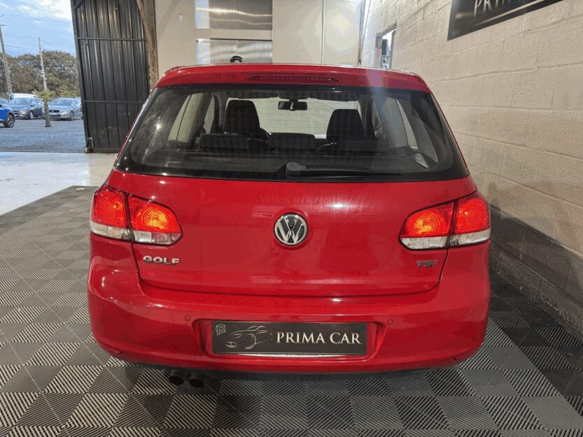 Voiture VOLKSWAGEN GOLF VI