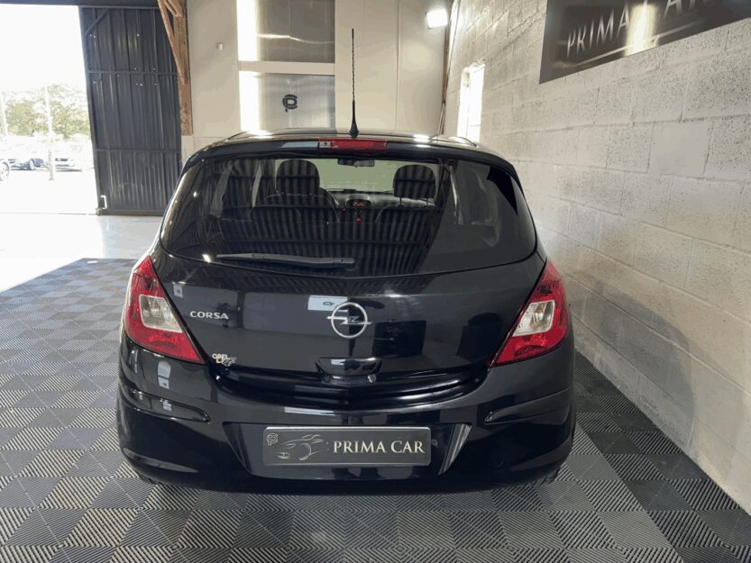 Voiture OPEL CORSA