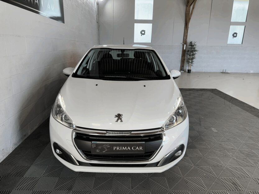 Voiture PEUGEOT 208