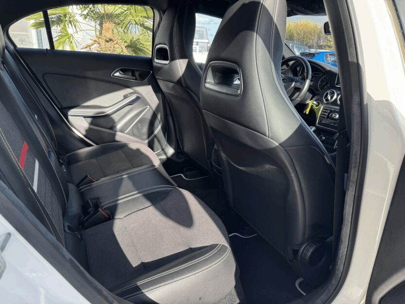 Voiture MERCEDES CLASSE A