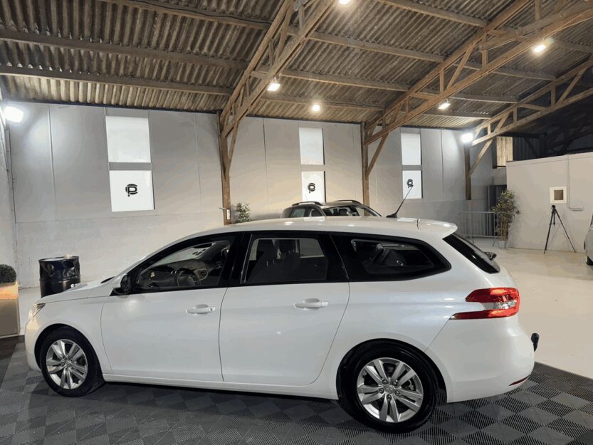 Voiture PEUGEOT 308 SW