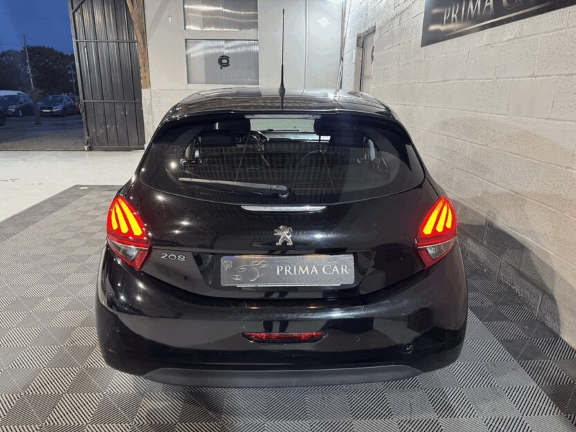 Voiture PEUGEOT 208
