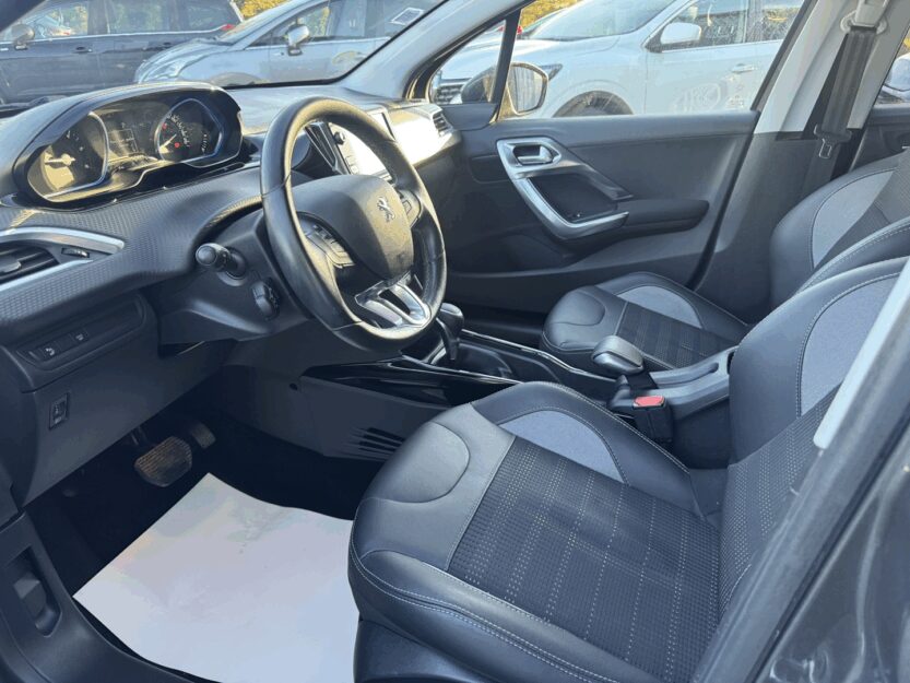 Voiture PEUGEOT 2008