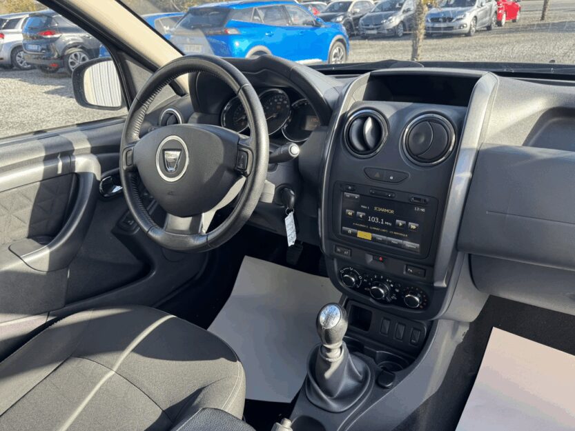 Voiture DACIA DUSTER