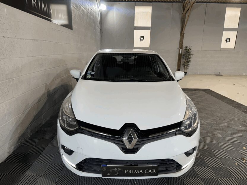 Voiture RENAULT CLIO IV