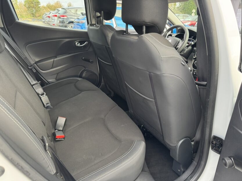 Voiture RENAULT CLIO IV