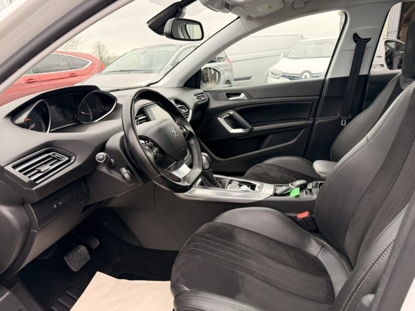 Voiture PEUGEOT 308 SW