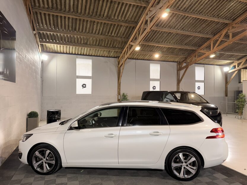 Voiture PEUGEOT 308 SW