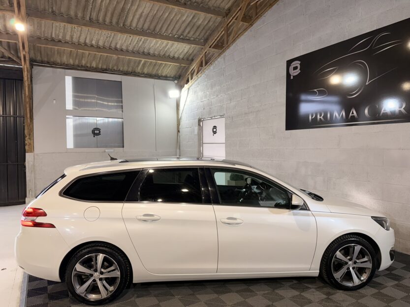 Voiture PEUGEOT 308 SW