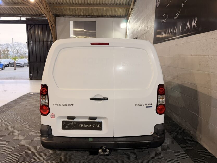 Voiture PEUGEOT PARTNER
