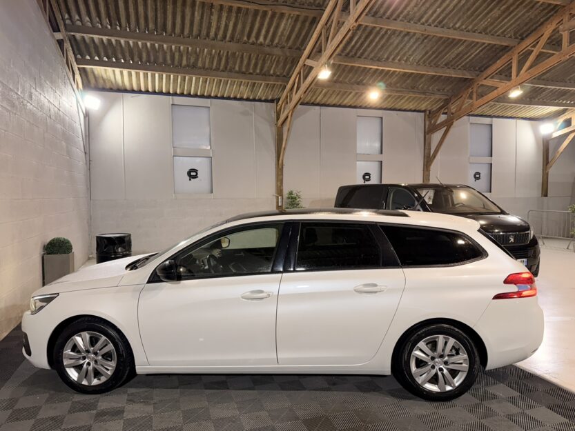 Voiture PEUGEOT 308 SW