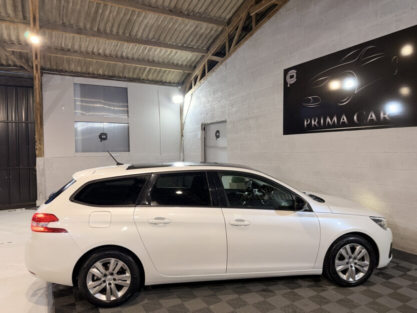 Voiture PEUGEOT 308 SW