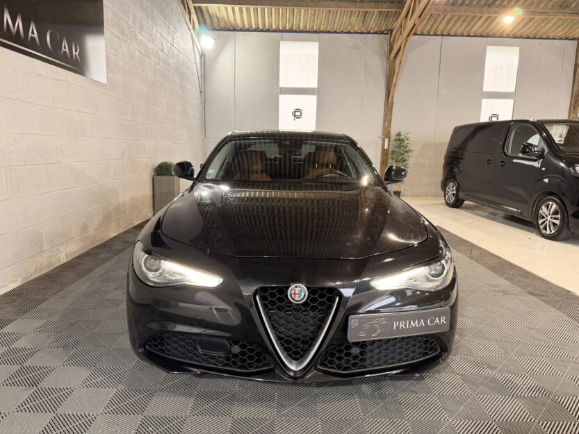 Voiture ALFA ROMEO GIULIA