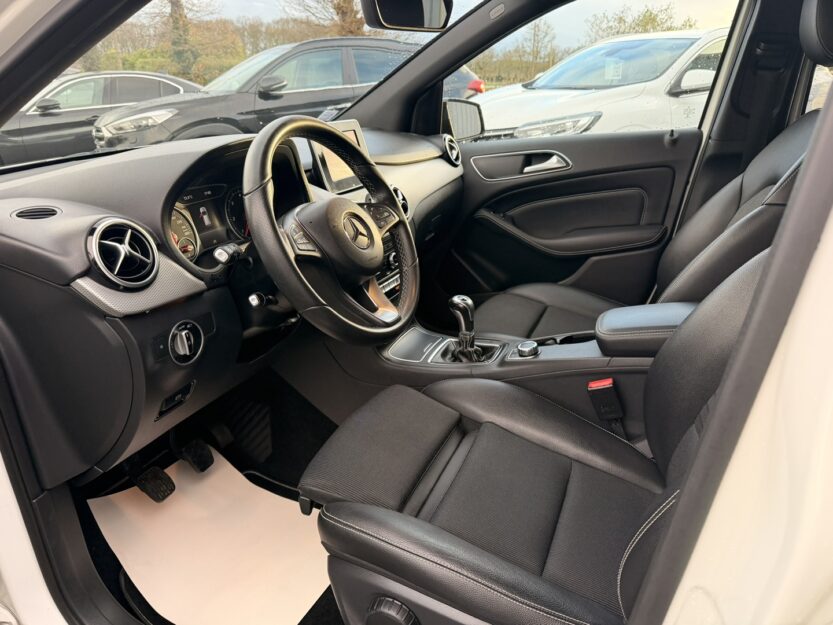 Voiture MERCEDES CLASSE B