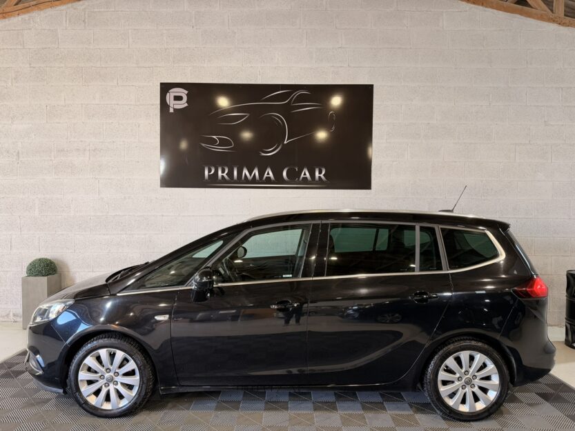 Voiture OPEL ZAFIRA