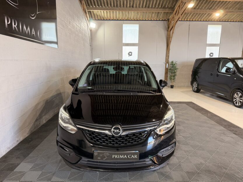 Voiture OPEL ZAFIRA